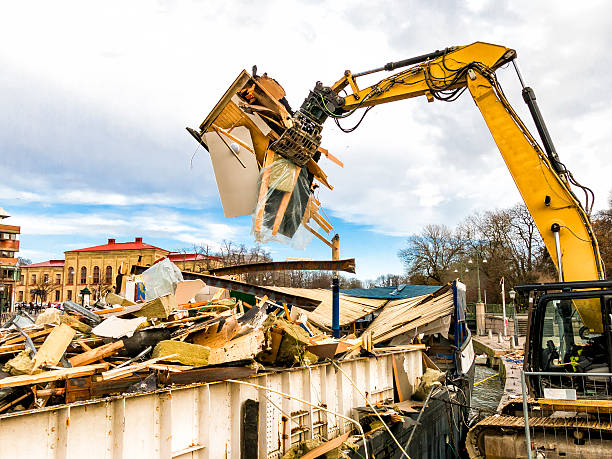 Best Trash Removal Near Me  in Loudonville, NY